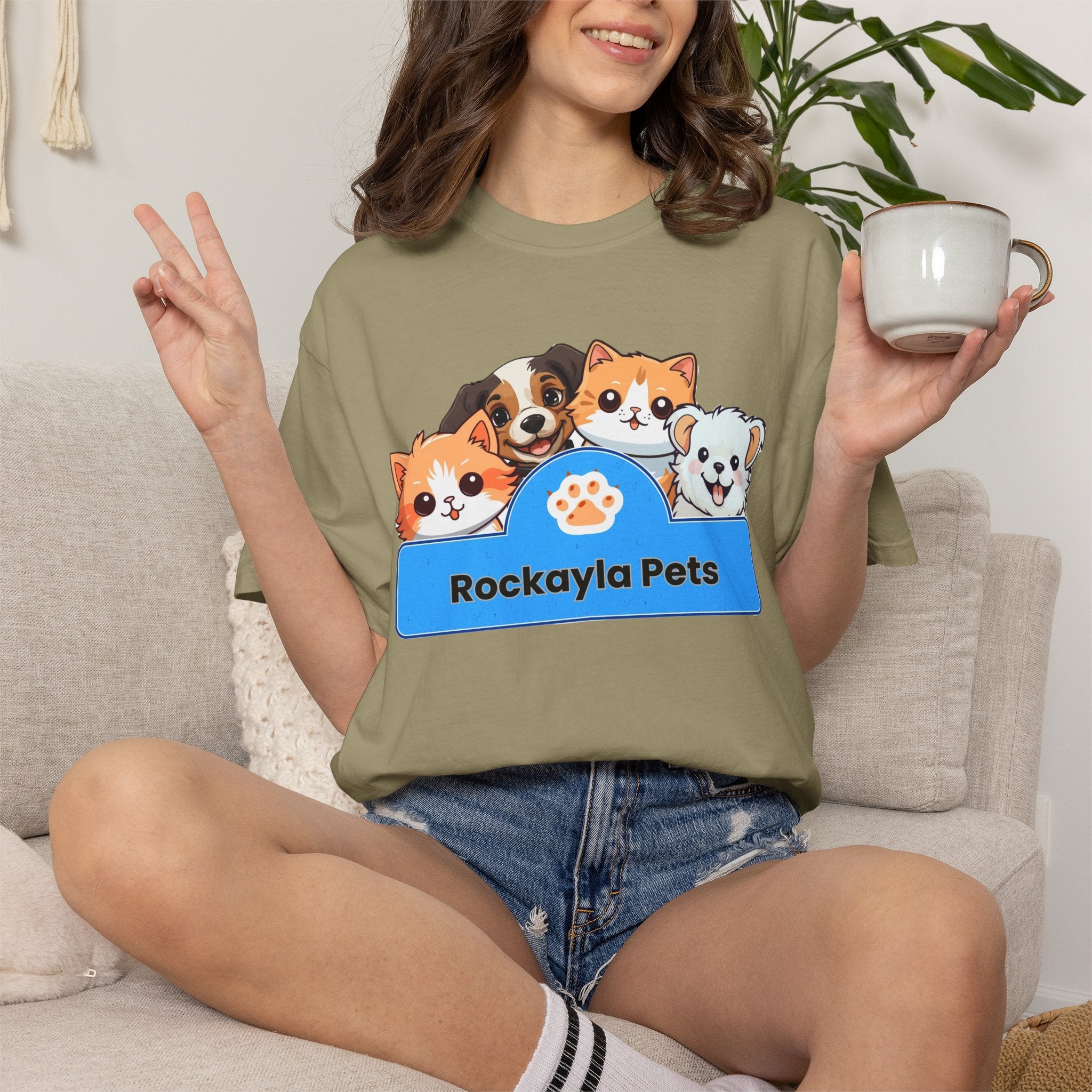 Rockayla Pets Cute Puppy & Kitten Graphic T-Shirt